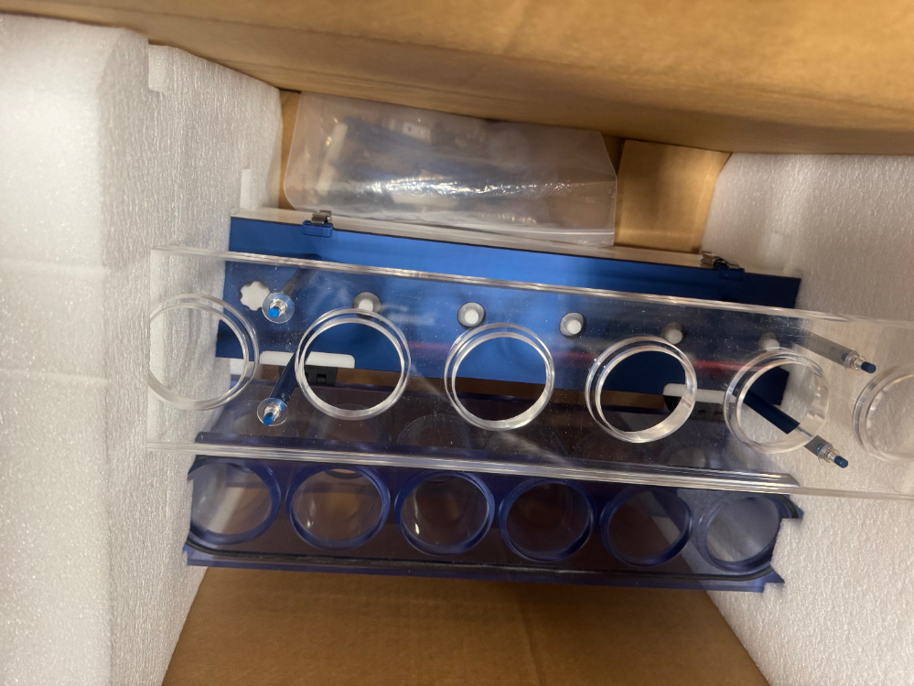 Image of Qiagen QIAvac HiSpeed LS